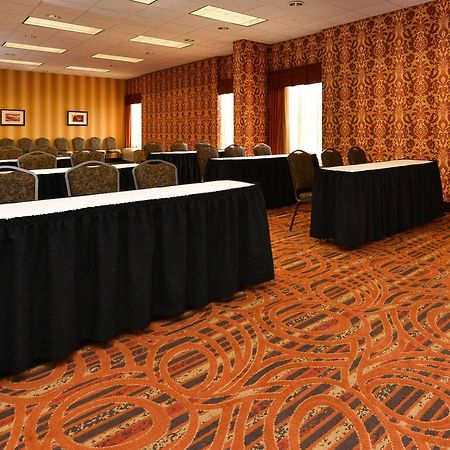 Hampton Inn Chicago-Carol Stream Exterior photo